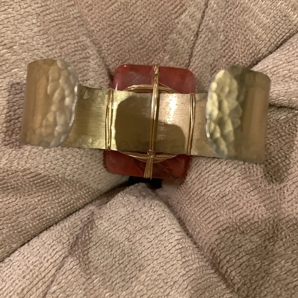 Hand Made Cuff bracelet. strawberry quartz and gold toned.